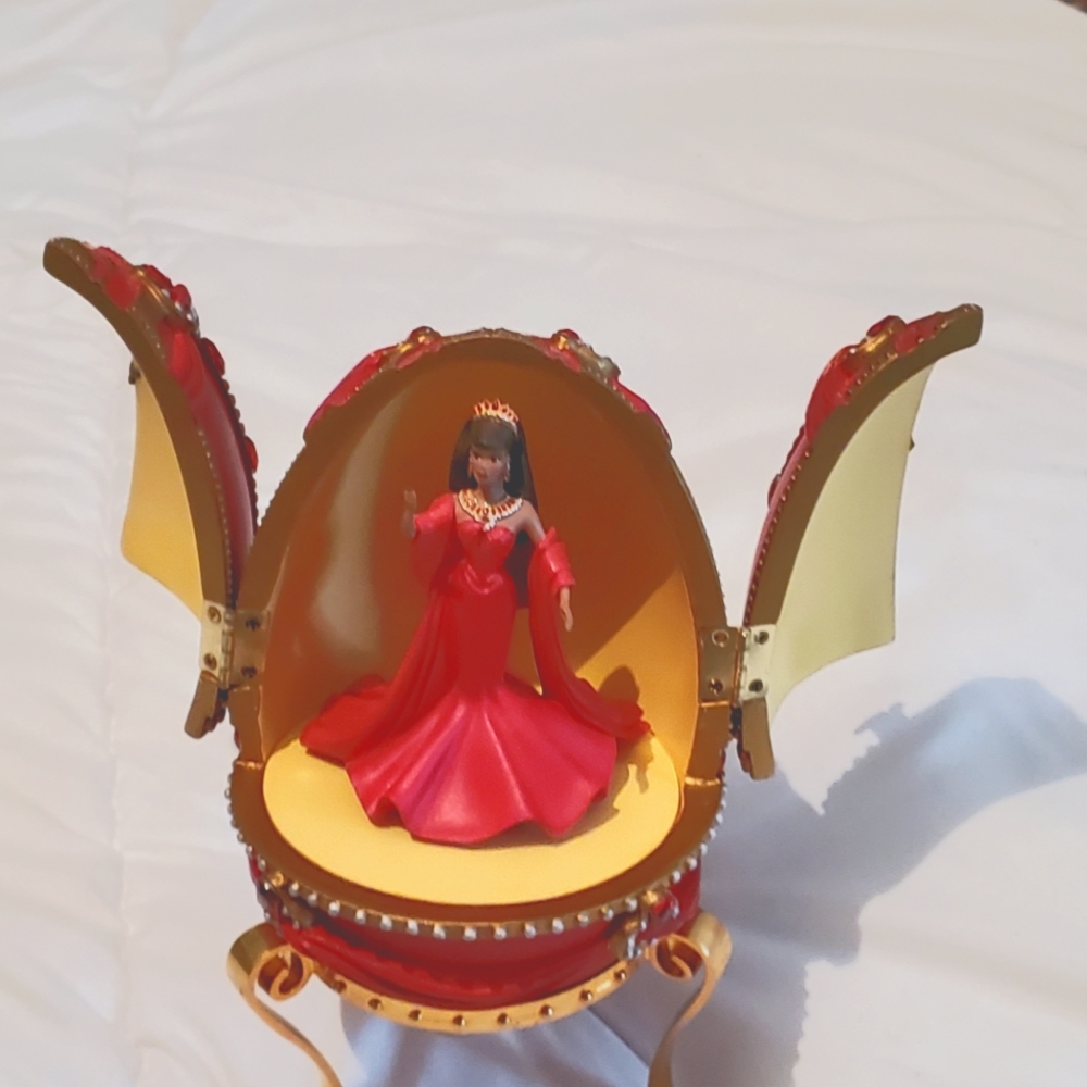 Mattel Barbie Exclusive African American "Countess Of Rubies" Resin Egg Musical
